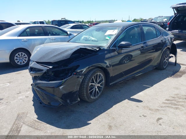 Toyota CAMRY SE 2022 4T1G11AK5NU704689 Image 2