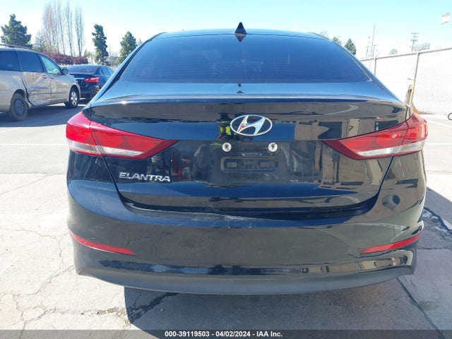 Hyundai ELANTRA SEL 2018 5NPD84LF1JH219216 Image 17