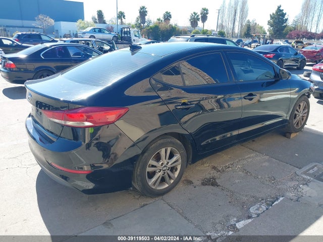 Hyundai ELANTRA SEL 2018 5NPD84LF1JH219216 Image 4