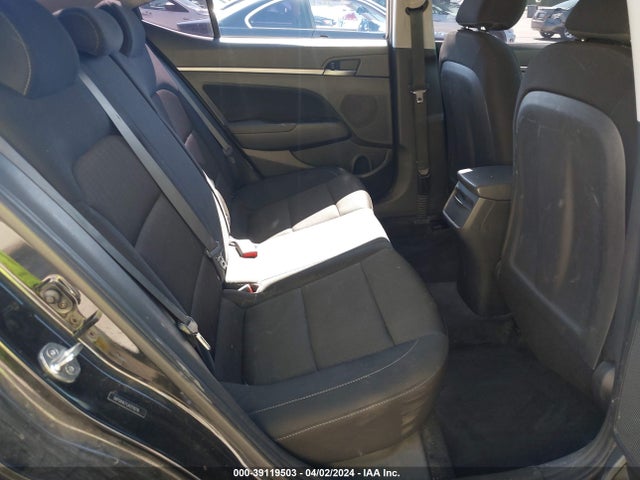 Hyundai ELANTRA SEL 2018 5NPD84LF1JH219216 Image 8