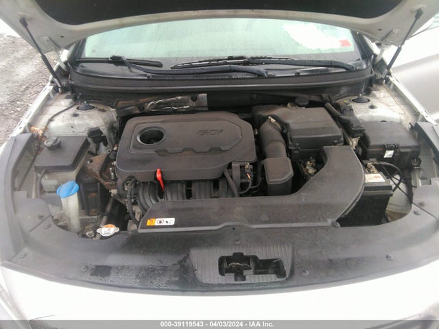 Hyundai SONATA SE 2015 5NPE24AF8FH198770 Image 10