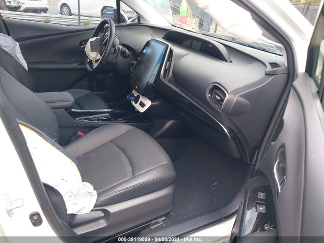 Toyota Prius Four 2018 JTDKARFU1J3062172 Image 5