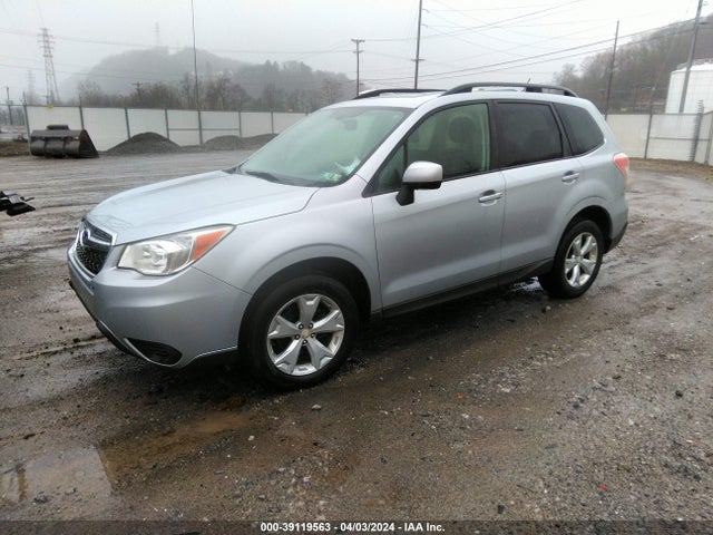 Subaru Forester 2.5i Premium 2015 JF2SJADC3FH431766 Image 2