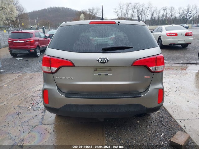 KIA SORENTO LX 2014 5XYKT3A66EG517292 Image 16