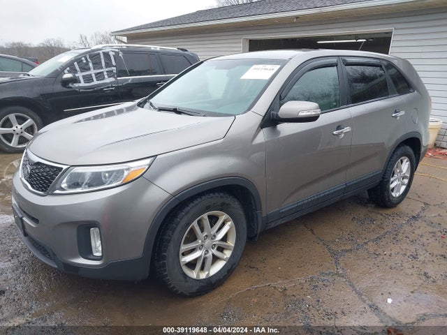 KIA SORENTO LX 2014 5XYKT3A66EG517292 Image 2