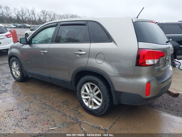 KIA SORENTO LX 2014 5XYKT3A66EG517292 Image 3