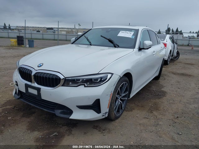 BMW 330I 2020 3MW5R1J09L8B11847 Image 2