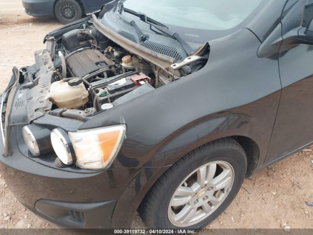 1G1JC5SH8E4235783 Chevrolet Sonic Lt Auto