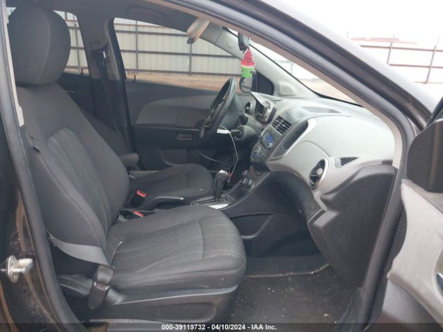 1G1JC5SH8E4235783 Chevrolet Sonic Lt Auto