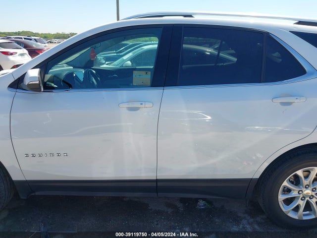 Chevrolet EQUINOX LT 2018 2GNAXSEVXJ6225784 Image 14