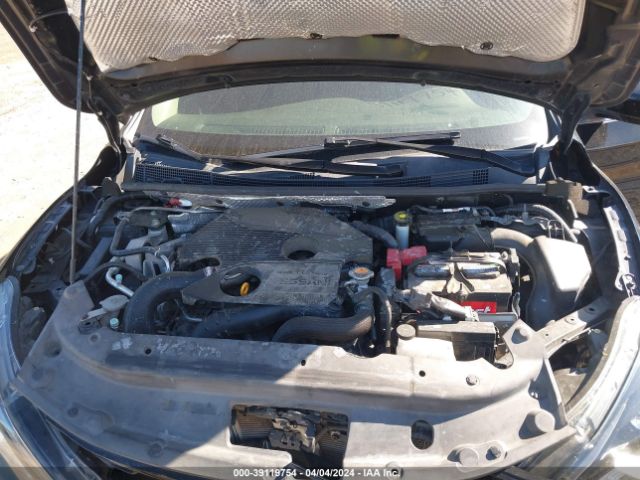 3N1CB7AP8HY284719 Nissan Sentra Sr Turbo