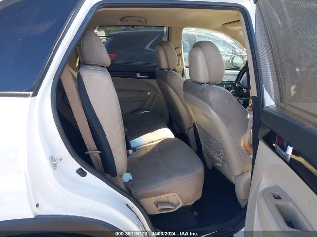 KIA SORENTO LX 2014 5XYKT4A61EG527959 Image 8