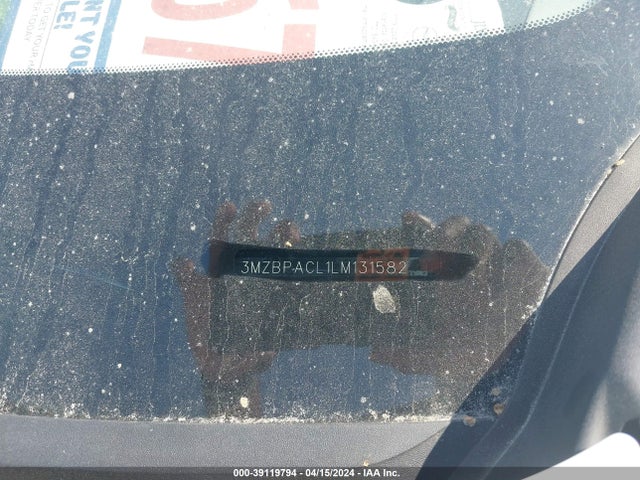 3MZBPACL1LM131582 Mazda Mazda3 Select Package