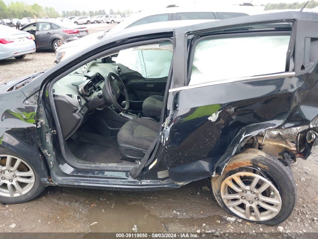 Chevrolet Sonic Lt Auto 2014 1G1JC6SHXE4211149 Image 14