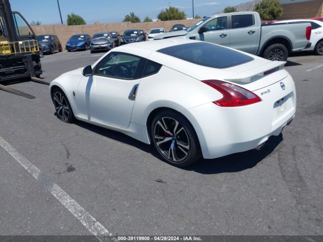 2018 NISSAN 370Z JN1AZ4EH7JM571837 Photo 2