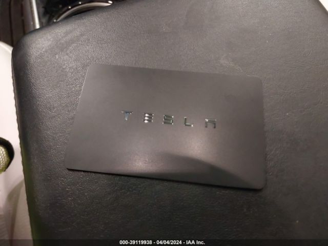 5YJ3E1EB7KF421426 Tesla Model 3 Long Range/performance