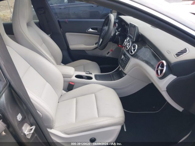 WDDSJ4EBXEN060164 Mercedes-Benz CLA 250