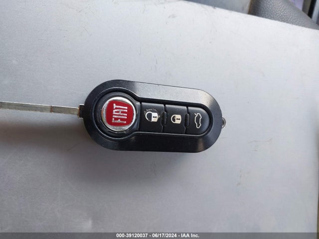 2013 FIAT 500 3C3CFFBR6DT750316 Photo 10