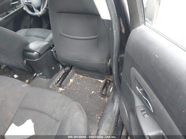 Chevrolet Cruze 1lt Auto 2015 1G1PC5SB3F7156480 Image 8