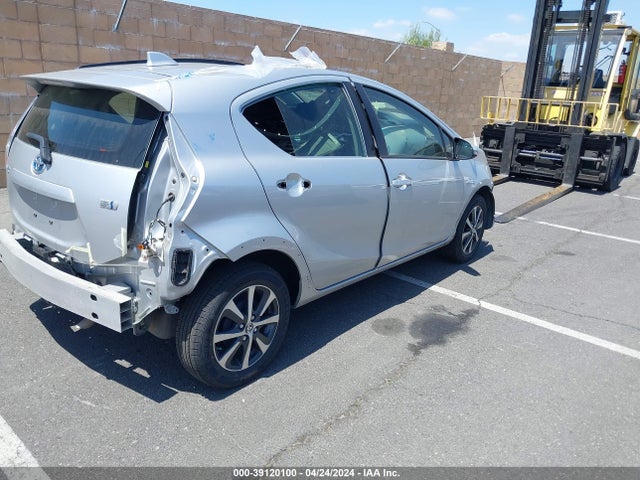 Toyota Prius C Three 2018 JTDKDTB39J1619407 Image 4