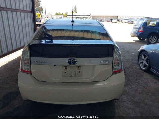 Toyota PRIUS PLUG-IN 2015 JTDKN3DP2F3067936 Image 16
