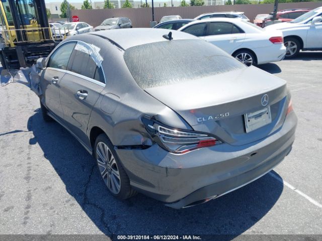 WDDSJ4EB9KN716785 Mercedes-Benz CLA 250
