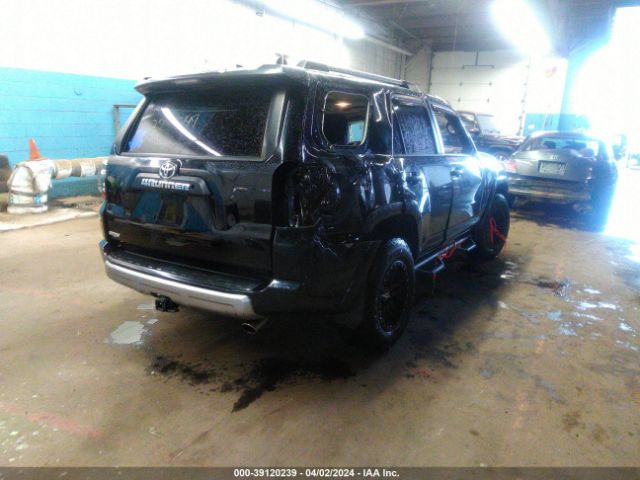 2016 TOYOTA 4RUNNER JTEBU5JR5G5344181 Photo 3