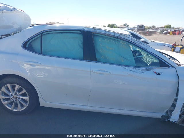 Toyota CAMRY LE 2024 4T1C11AK6RU875729 Image 14