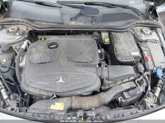 Mercedes-Benz CLA 250 2014 WDDSJ4EB5EN031333 Image 10