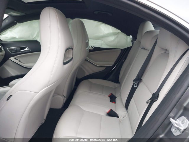 Mercedes-Benz CLA 250 2014 WDDSJ4EB5EN031333 Image 8