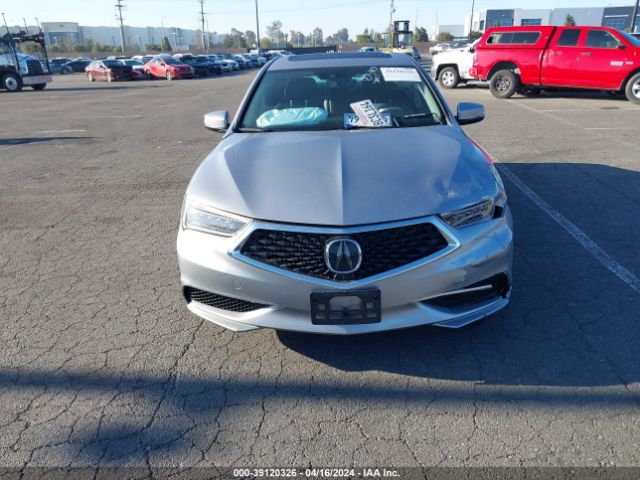 19UUB1F31JA011296 Acura TLX