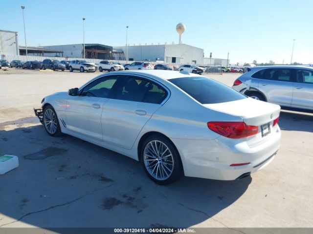 WBAJE5C53KWW29713 BMW 540I
