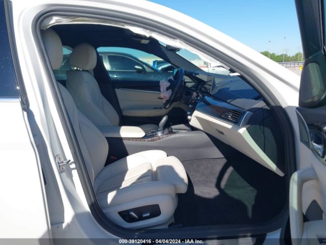 WBAJE5C53KWW29713 BMW 540I