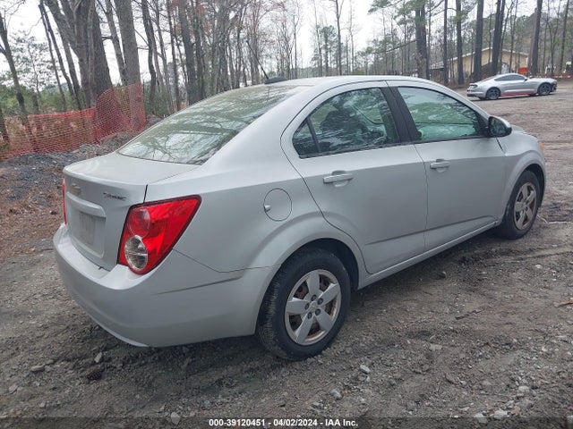 Chevrolet Sonic Ls Auto 2016 1G1JA5SG8G4120813 Image 4