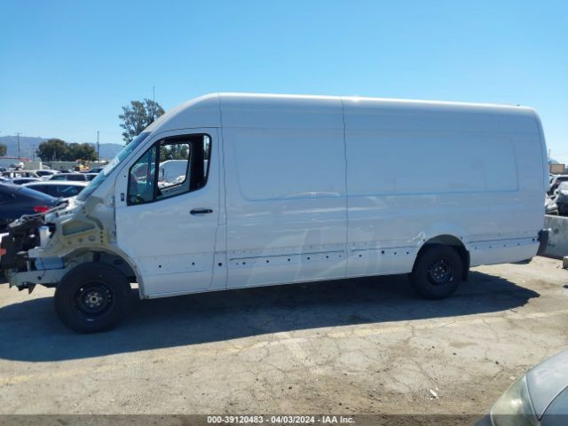 W1Y4EDHY1NT107354 Mercedes-Benz Sprinter 2500 High Roof V6