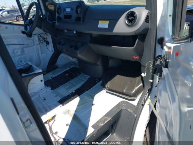 W1Y4EDHY1NT107354 Mercedes-Benz Sprinter 2500 High Roof V6