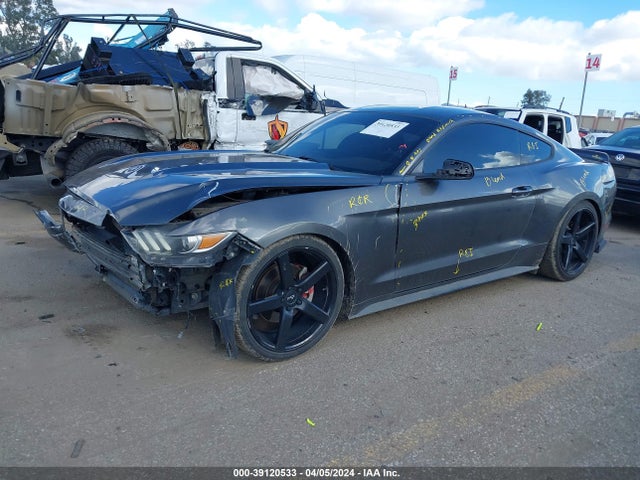 Ford Mustang V6 2015 1FA6P8AM6F5413788 Image 2