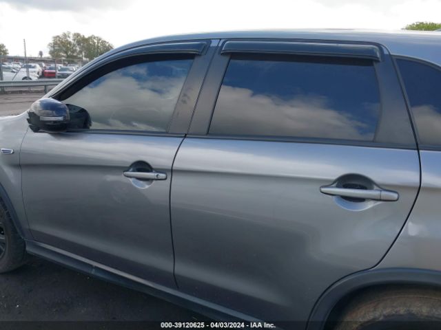 JA4AP3AU8KU030694 Mitsubishi Outlander Sport 2.0 Le