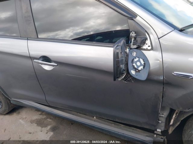 JA4AP3AU8KU030694 Mitsubishi Outlander Sport 2.0 Le