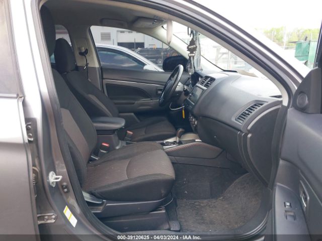 JA4AP3AU8KU030694 Mitsubishi Outlander Sport 2.0 Le