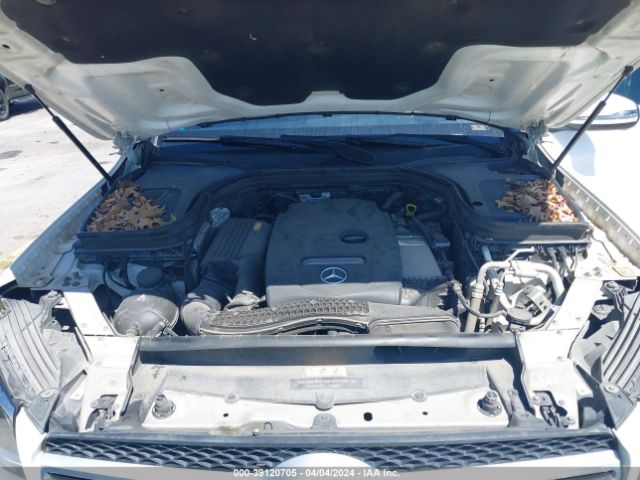 WDC0G4JB2JV014001 Mercedes-Benz GLC 300