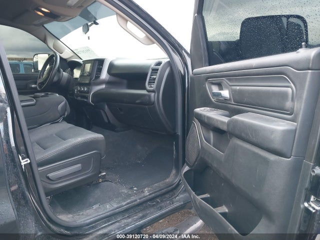 1C6SRFGT4LN231693 RAM 1500 Tradesman  4x4 5'7 Box