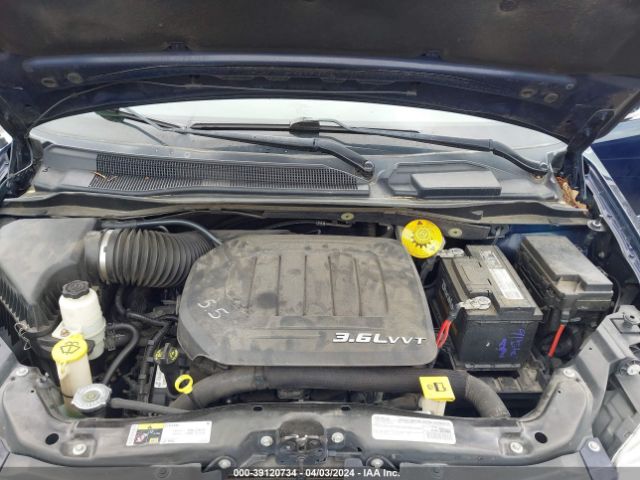 2C4RC1CG9GR233257 Chrysler Town & Country Touring-l