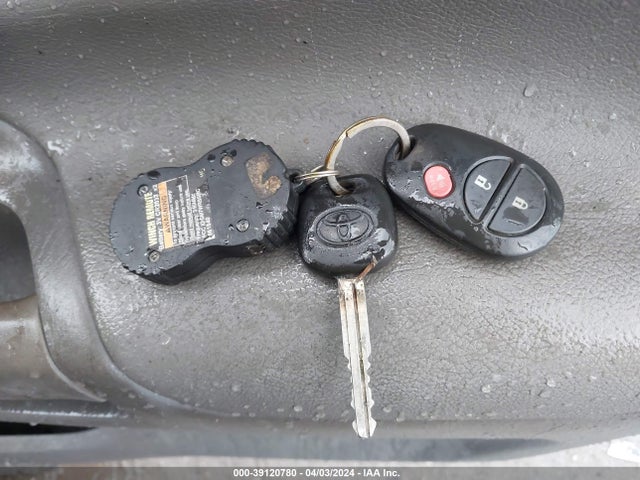 Toyota Tacoma Base V6 2015 3TMLU4EN6FM175890 Image 11