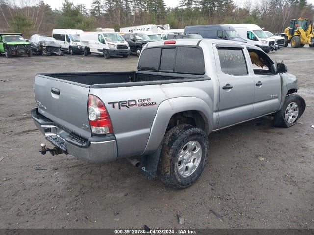 Toyota Tacoma Base V6 2015 3TMLU4EN6FM175890 Image 4