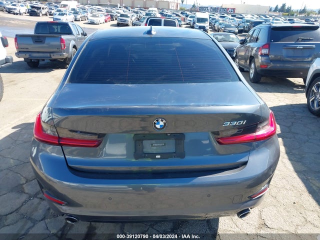 BMW 330I 2019 WBA5R1C51KAK06477 Image 15
