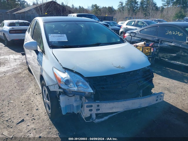 Toyota Prius Three 2014 JTDKN3DU4E1768834 Image 6