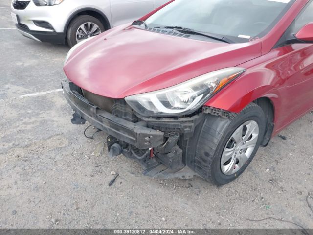 5NPDH4AE1GH775769 Hyundai ELANTRA SE