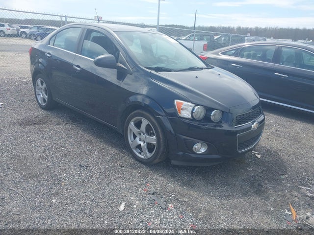 2014 1G1JE5SB5E4152334 main image