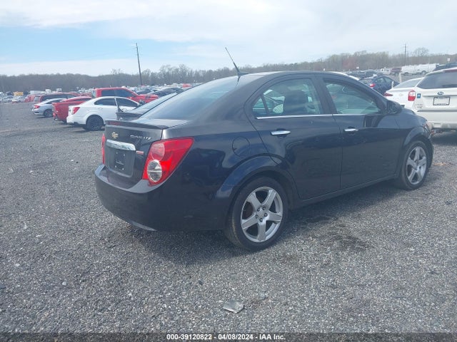 Chevrolet Sonic Ltz Auto 2014 1G1JE5SB5E4152334 Image 4
